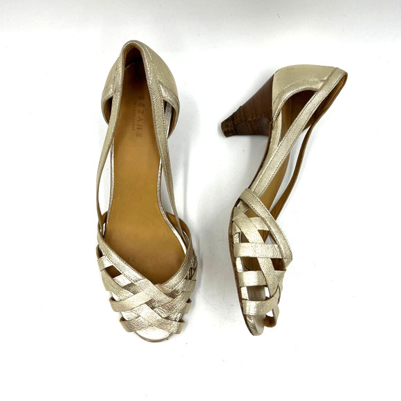 Sezane Strappy Gold Low Heels Peep Toe
Court Shoe Sandals - Picture 1 of 12